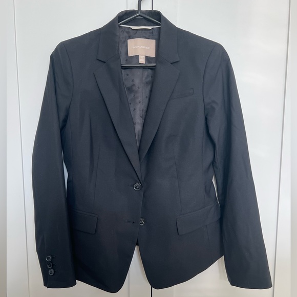 Banana Republic black blazer - Picture 1 of 4